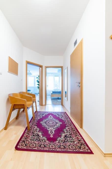Grape Apartment Pressburg Exterior foto