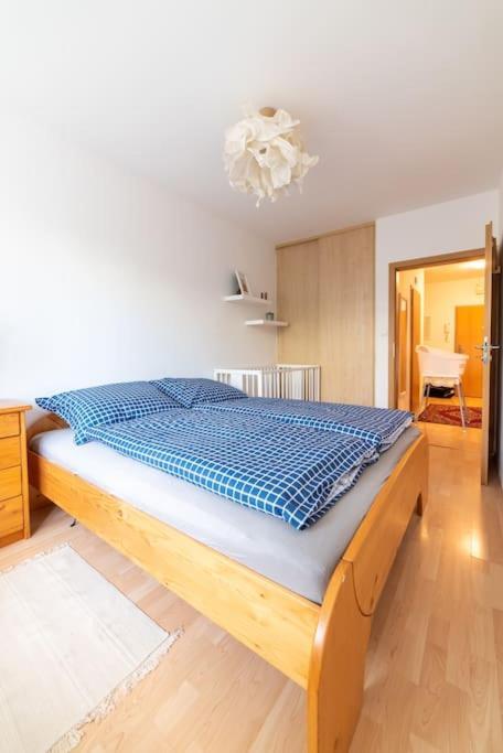 Grape Apartment Pressburg Exterior foto